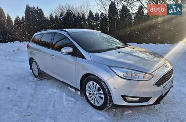 Ford Focus  2016