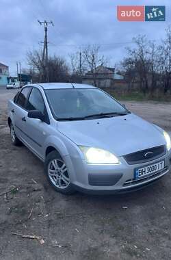 Ford Focus  2005