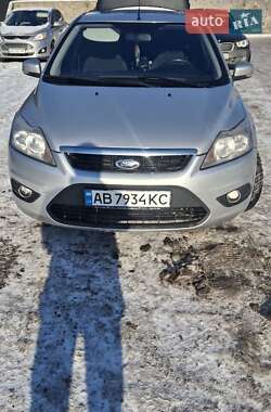 Ford Focus  2011