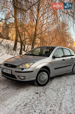 Ford Focus  2004