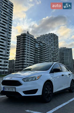 Ford Focus  2015