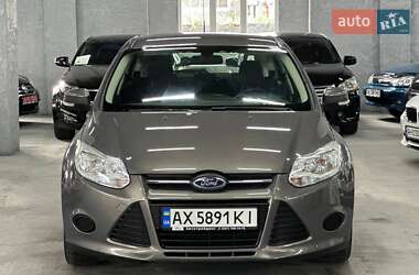 Ford Focus  2014