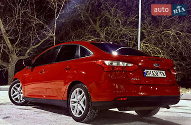 Ford Focus  2014