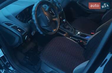 Ford Focus  2014