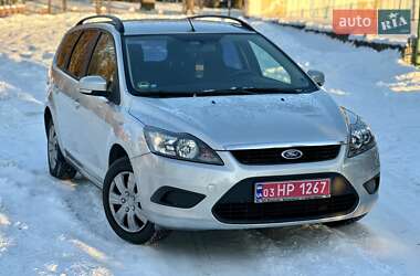 Ford Focus  2010