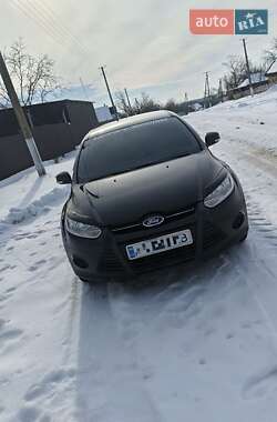Ford Focus  2012