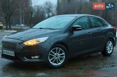 Ford Focus  2015