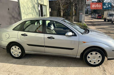 Седан Ford Focus 2004 в Львові фото 3 Седан Ford Focus 2004 в Львові