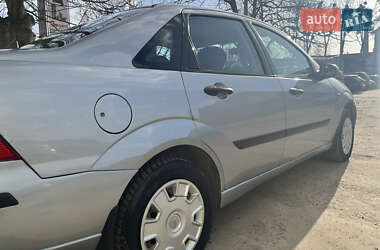 Седан Ford Focus 2004 в Львові фото 4 Седан Ford Focus 2004 в Львові