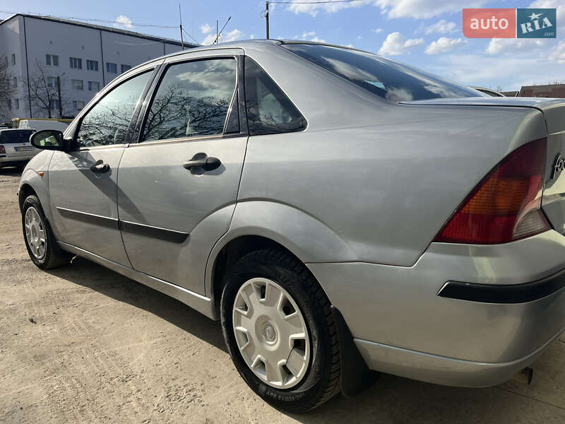 Седан Ford Focus 2004 в Львові фото 8 Седан Ford Focus 2004 в Львові