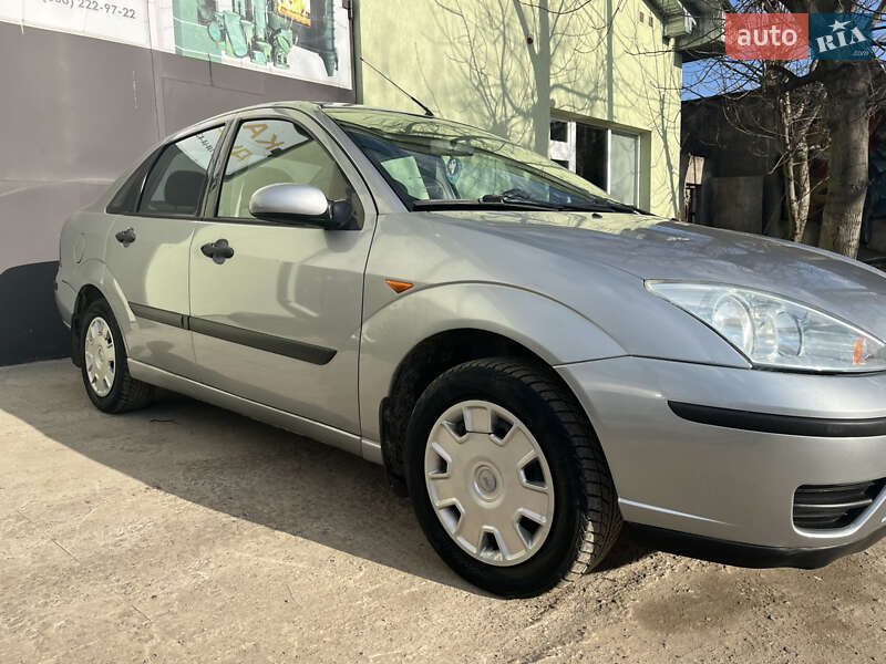 Седан Ford Focus 2004 в Львові фото 11 Седан Ford Focus 2004 в Львові