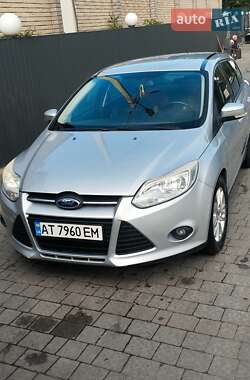 Ford Focus  2011