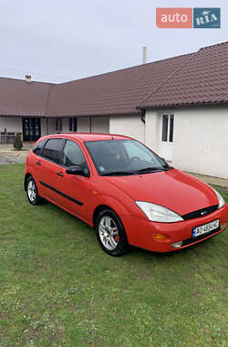 Ford Focus 2000