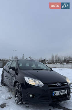 Ford Focus  2012