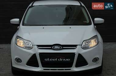 Ford Focus  2012