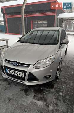 Ford Focus  2013