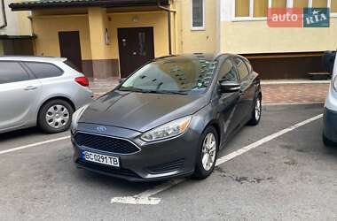 Ford Focus  2015