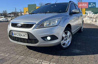 Ford Focus  2010