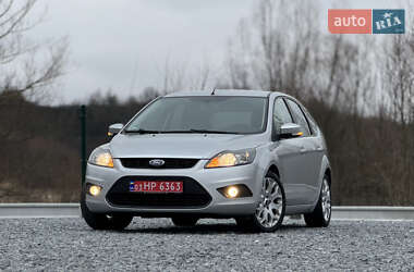 Ford Focus  2010