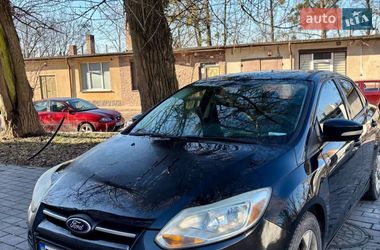 Ford Focus  2014