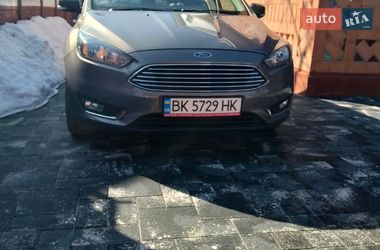 Ford Focus  2016