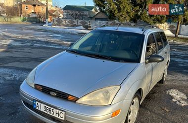 Ford Focus  2001