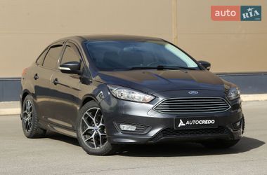 Ford Focus  2016