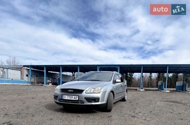 Ford Focus  2004