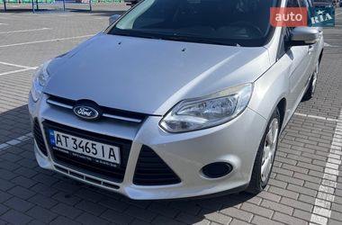 Ford Focus  2011