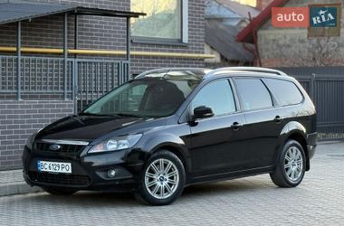 Ford Focus  2009