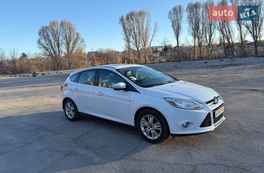 Ford Focus  2011