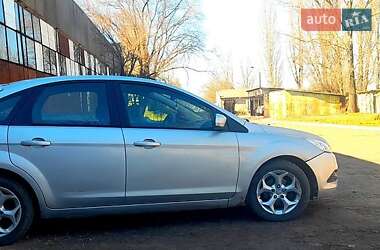 Ford Focus  2011