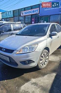 Ford Focus  2010