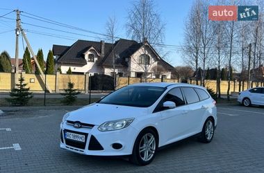 Ford Focus  2011