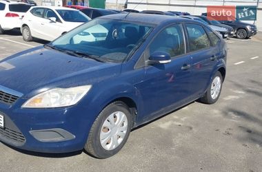 Ford Focus  2010