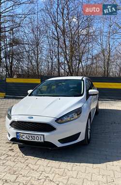 Ford Focus  2015