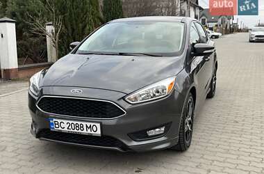 Ford Focus  2015