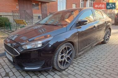 Ford Focus  2015