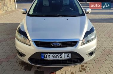 Ford Focus  2010