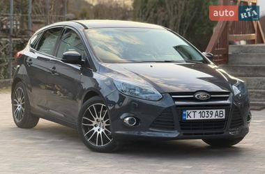 Ford Focus  2011