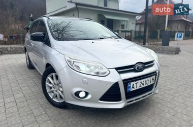 Ford Focus  2012