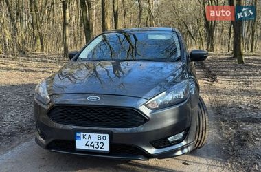 Ford Focus  2016