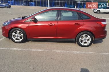 Ford Focus  2013