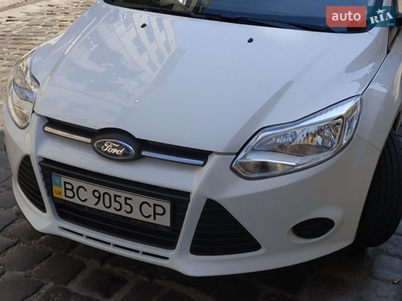 Хэтчбек Ford Focus 2012 в Стрые