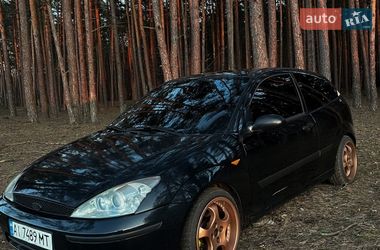 Ford Focus  2004