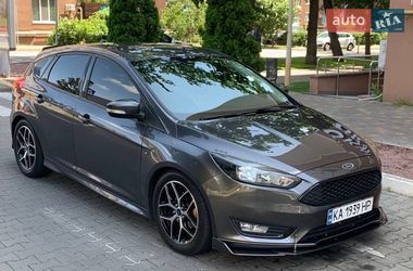 Ford Focus  2015