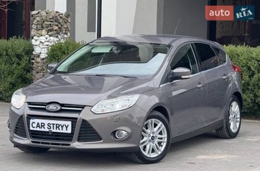 Ford Focus  2011