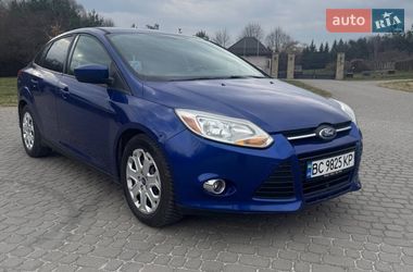 Ford Focus  2011