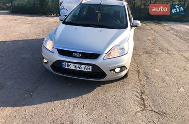 Ford Focus  2010