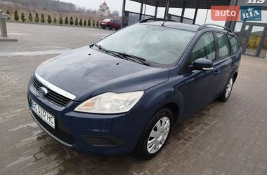 Ford Focus  2010